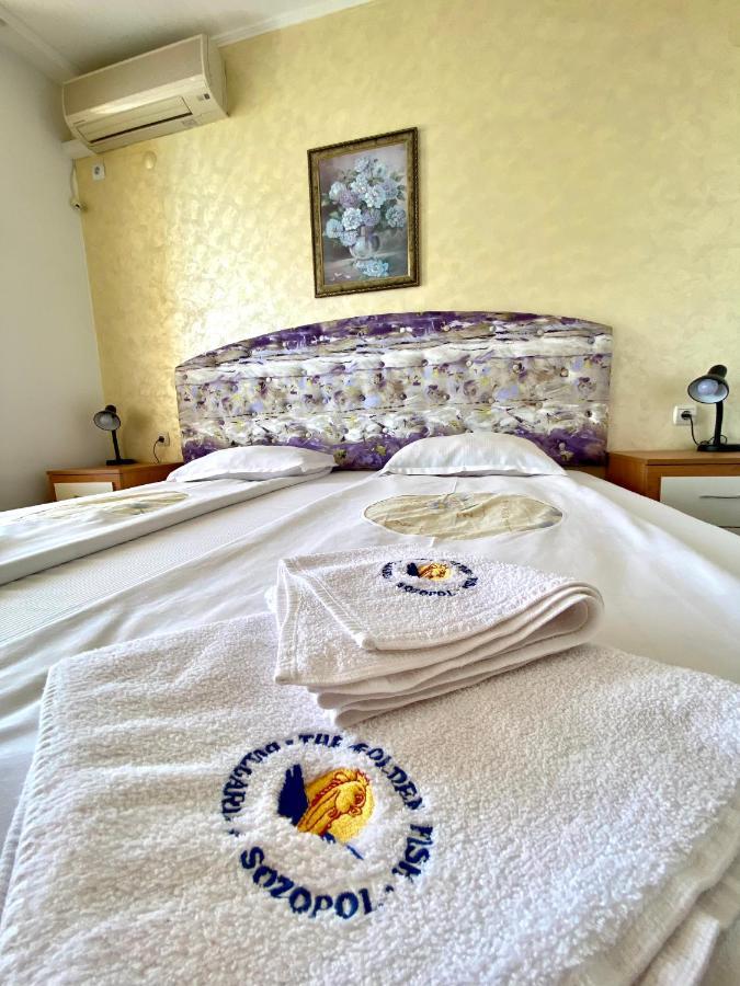 Family Hotel The Golden Fish Sozopol Buitenkant foto