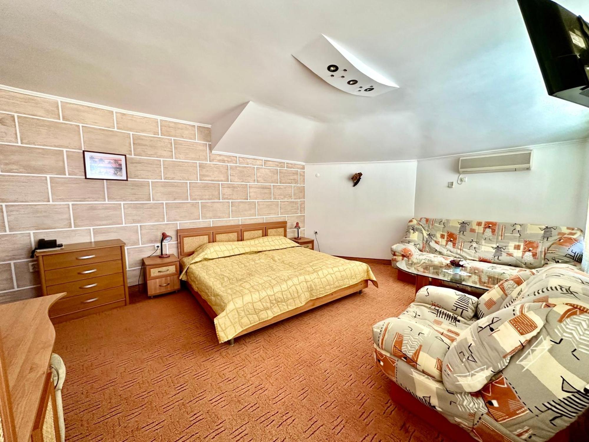 Family Hotel The Golden Fish Sozopol Buitenkant foto